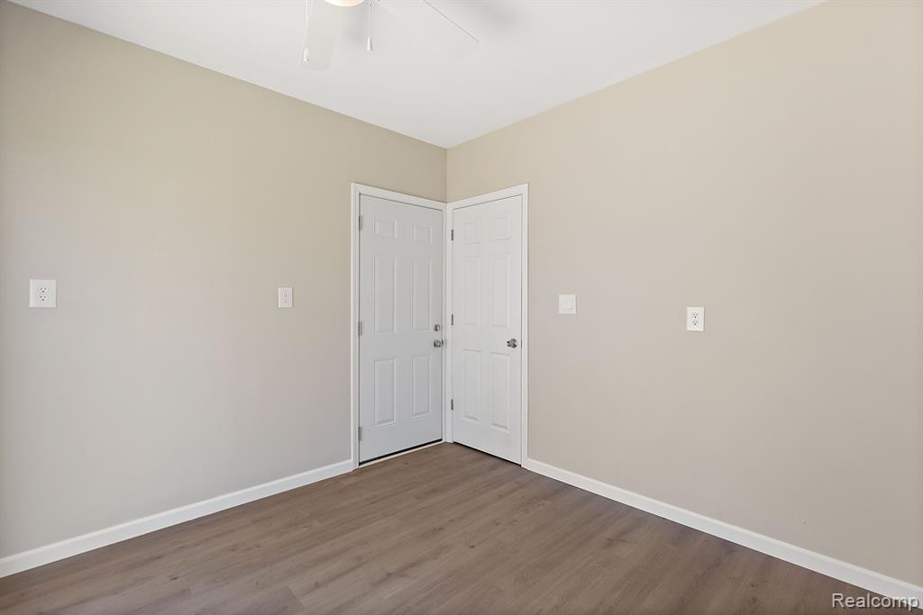 81 Meadle Court, Mount Clemens, MI 48043 — Photo 13
