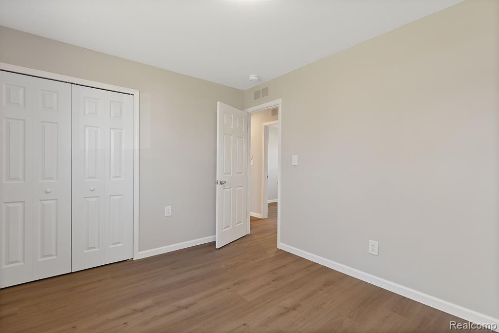 81 Meadle Court, Mount Clemens, MI 48043 — Photo 22