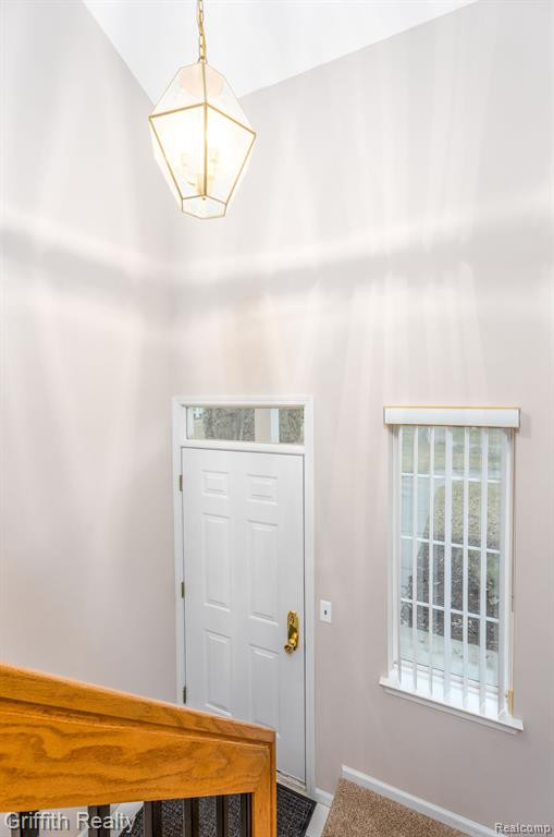 4249 BERKSHIRE Drive, Sterling Heights, MI 48314 — Photo 21