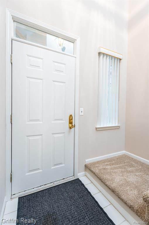 4249 BERKSHIRE Drive, Sterling Heights, MI 48314 — Photo 22