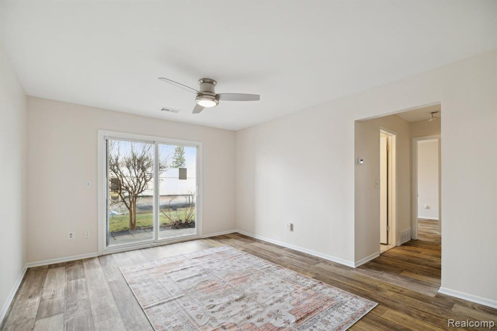 9927 ALLEN POINTE Drive, Allen Park, MI 48101 — Photo 7