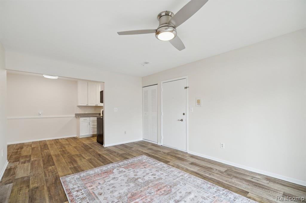 9927 ALLEN POINTE Drive, Allen Park, MI 48101 — Photo 9