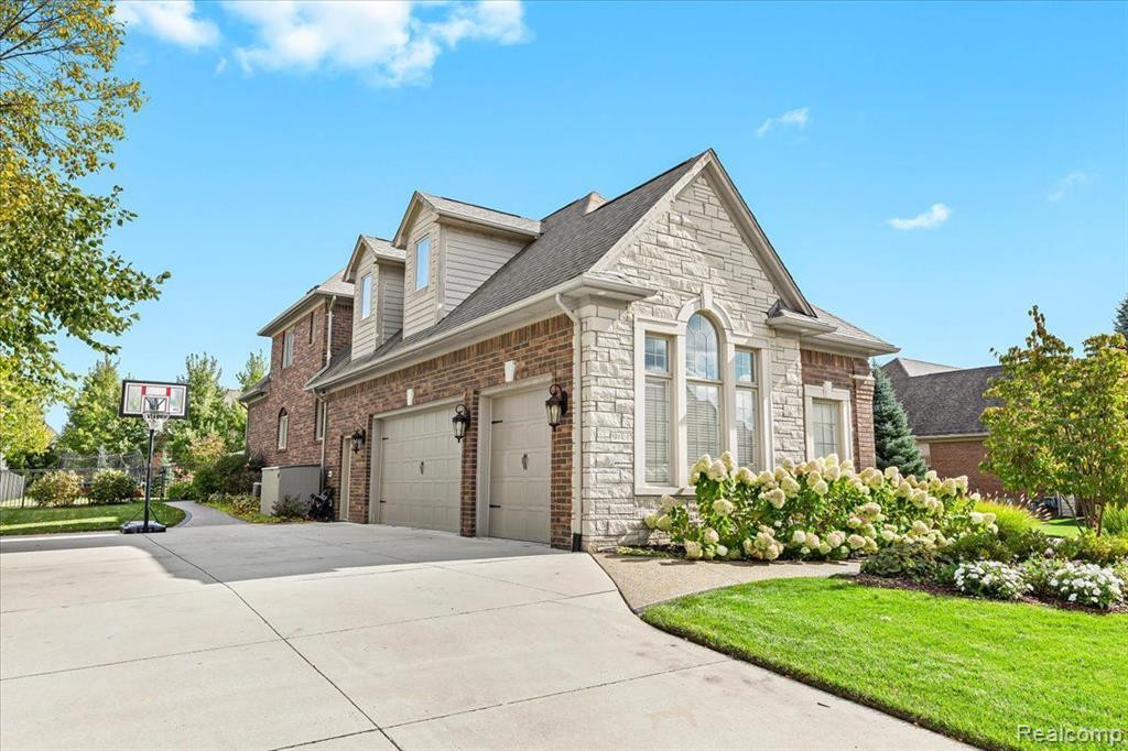 62780 MORNINGSIDE Drive, Washington, MI — Photo 57
