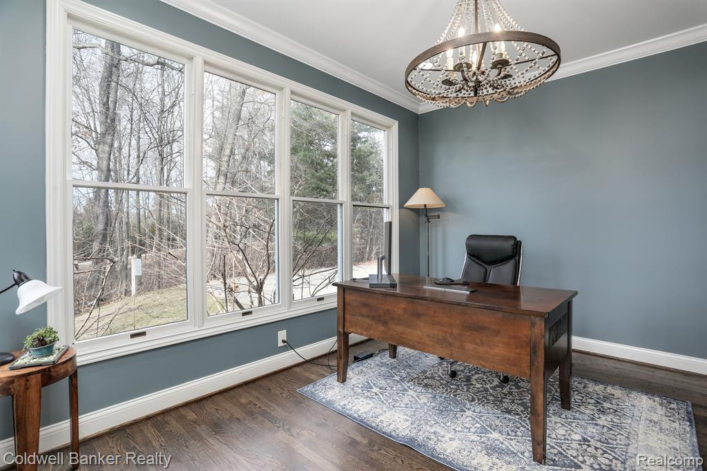 9853 PINE KNOB Road, Clarkston, MI 48348 — Photo 22