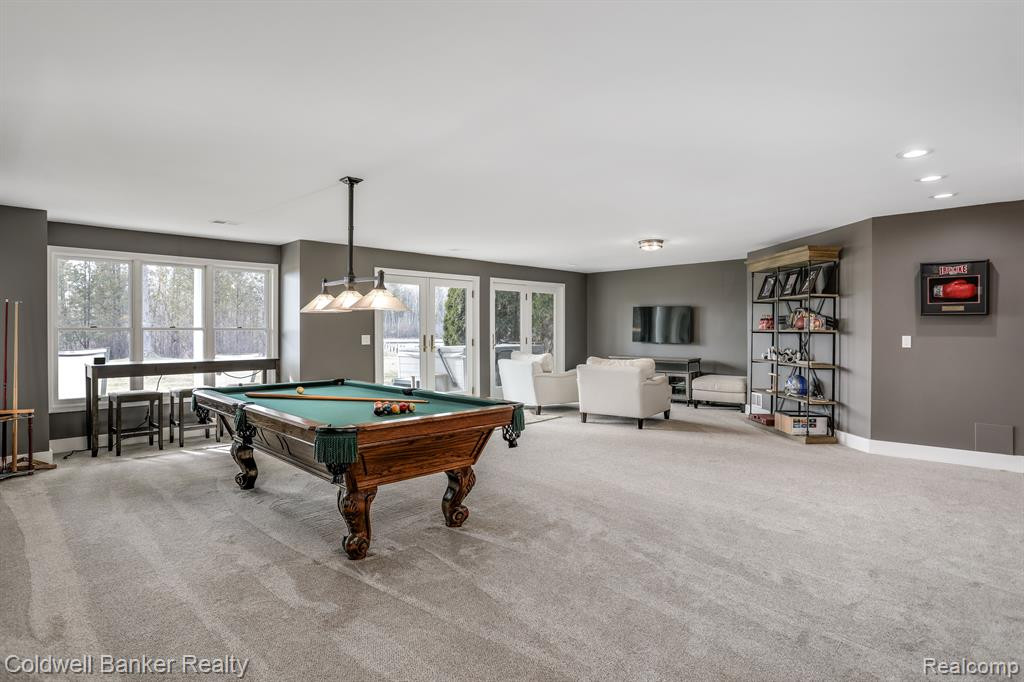 9853 PINE KNOB Road, Clarkston, MI 48348 — Photo 39