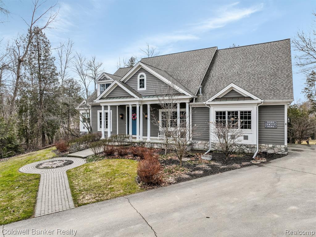 9853 PINE KNOB Road, Clarkston, MI 48348 — Photo 62