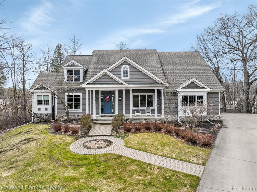 9853 PINE KNOB Road, Clarkston, MI 48348 — Photo 63