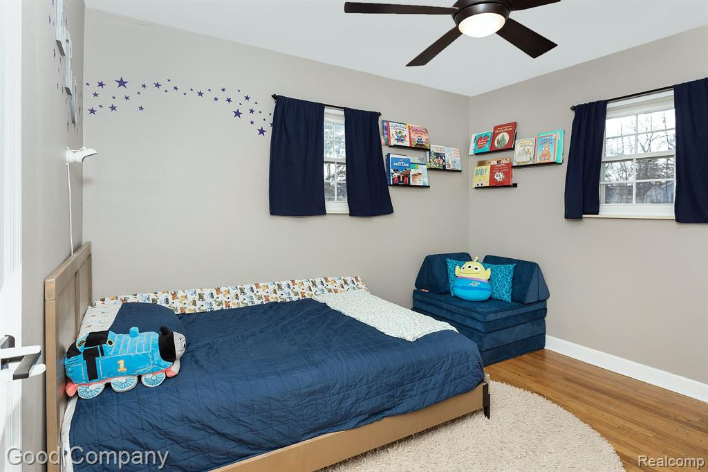 5621 CLEARY Drive, Waterford, MI 48329 — Photo 22