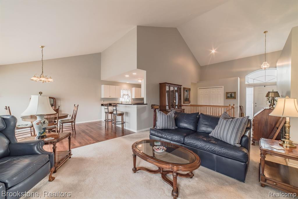 420 GOLF VILLA Drive, Oxford, MI 48371 — Photo 10