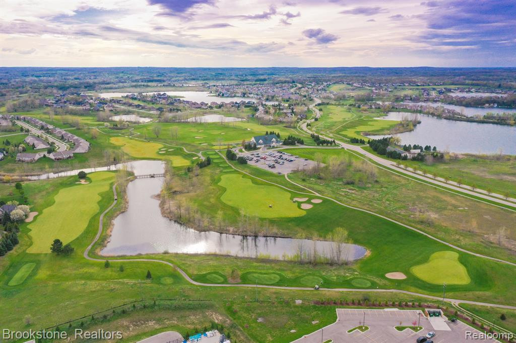 420 GOLF VILLA Drive, Oxford, MI 48371 — Photo 37