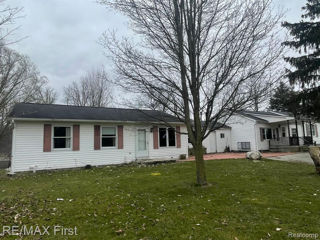 11293 DUNNIGAN Road, Emmett, MI 48022 — Photo 4