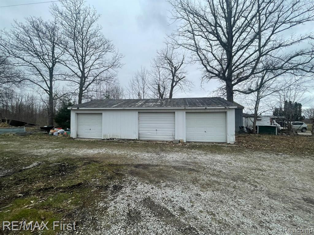 11293 DUNNIGAN Road, Emmett, MI 48022 — Photo 8