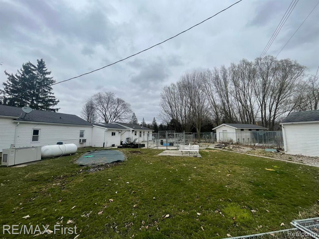 11293 DUNNIGAN Road, Emmett, MI 48022 — Photo 16