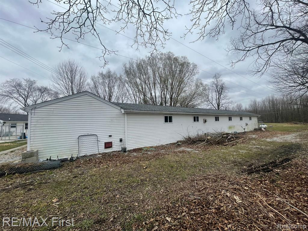 11293 DUNNIGAN Road, Emmett, MI 48022 — Photo 18