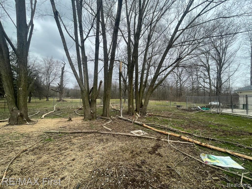 11293 DUNNIGAN Road, Emmett, MI 48022 — Photo 35