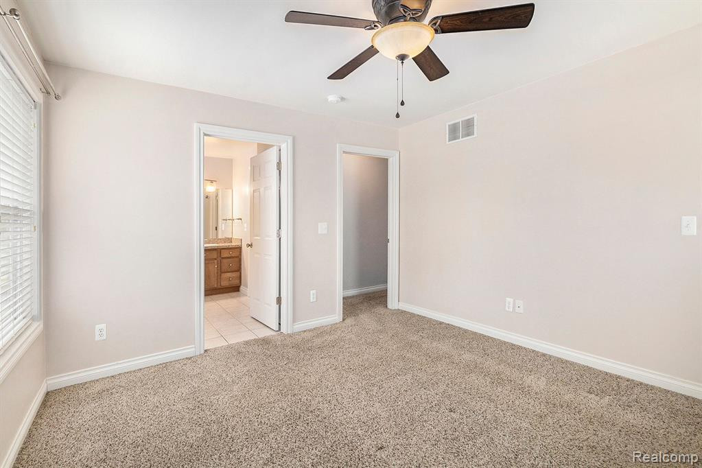 3467 AMBER OAKS Drive, Howell, MI 48855 — Photo 11