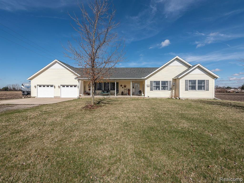 7992 BLUEBUSH Road, Maybee, MI — front exterior