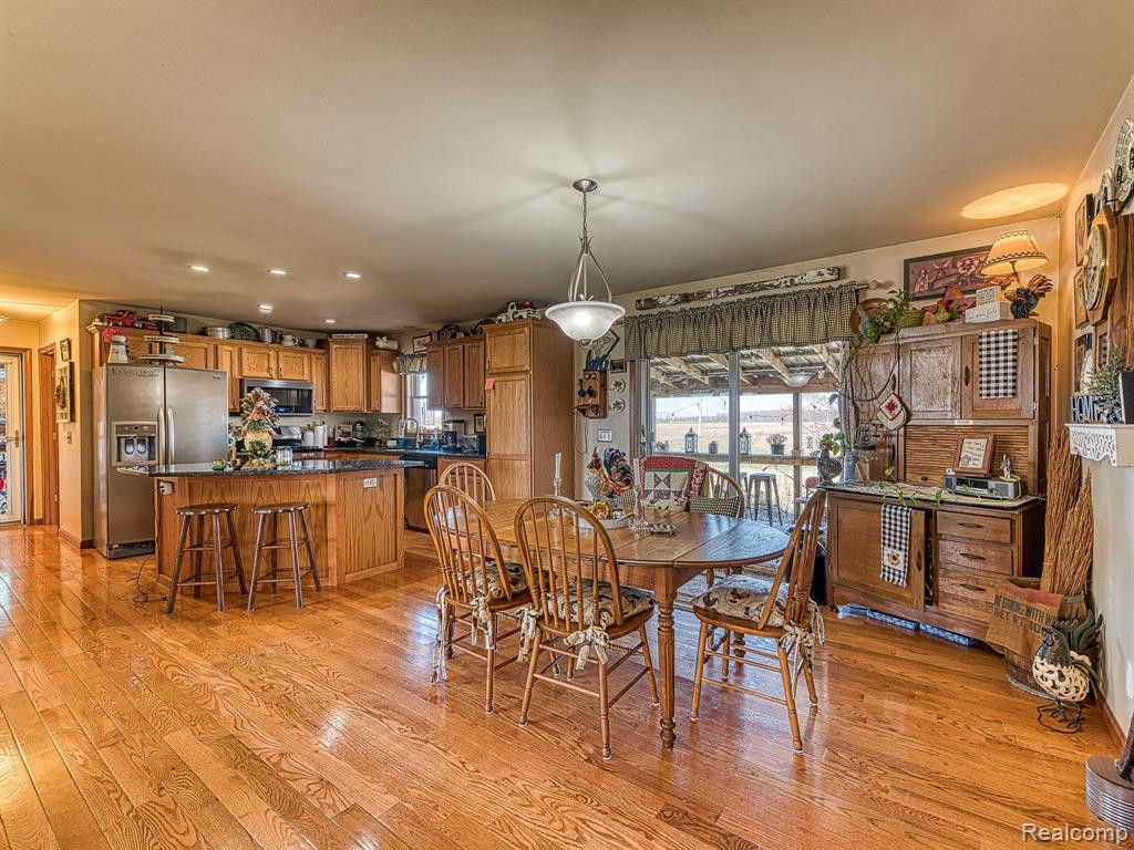 7992 BLUEBUSH Road, Maybee, MI — Photo 5