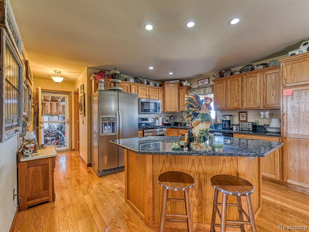 7992 BLUEBUSH Road, Maybee, MI — Photo 6