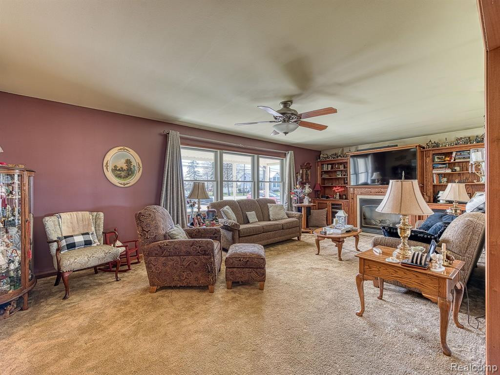 7992 BLUEBUSH Road, Maybee, MI — Photo 10
