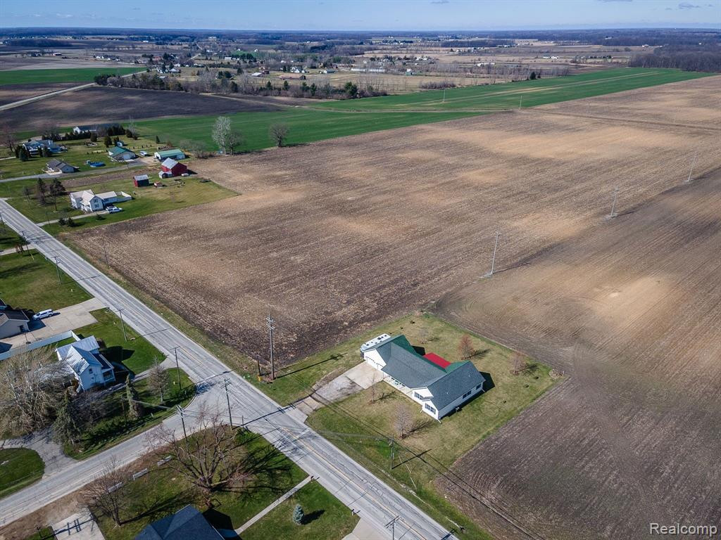 7992 BLUEBUSH Road, Maybee, MI — Photo 34