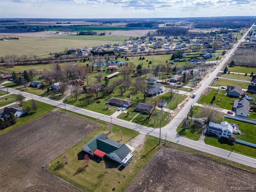 7992 BLUEBUSH Road, Maybee, MI — Photo 35