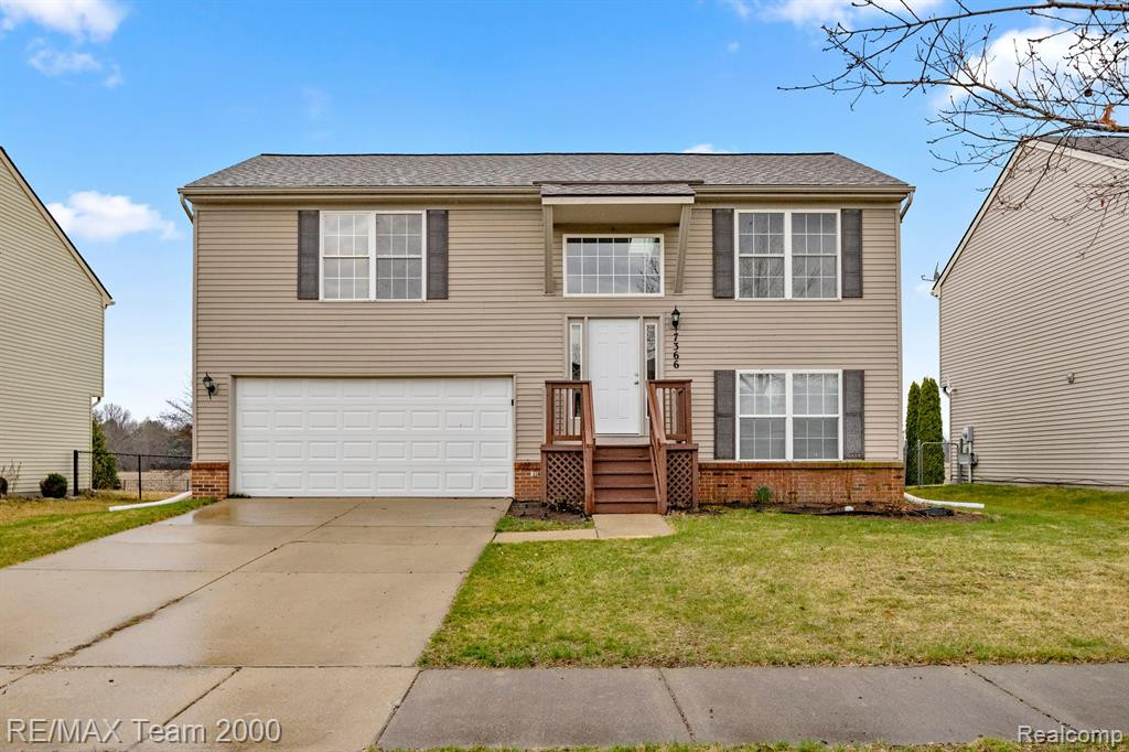 7366 MAPLELAWN Drive, Ypsilanti, MI 48197 — front exterior