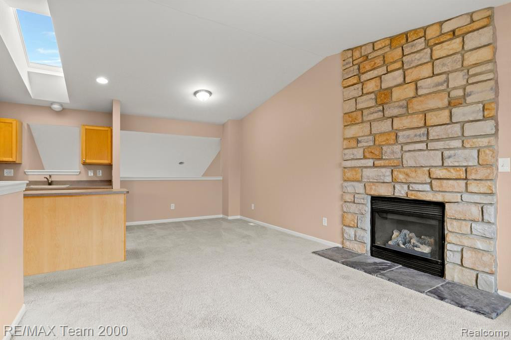 7366 MAPLELAWN Drive, Ypsilanti, MI 48197 — Photo 10