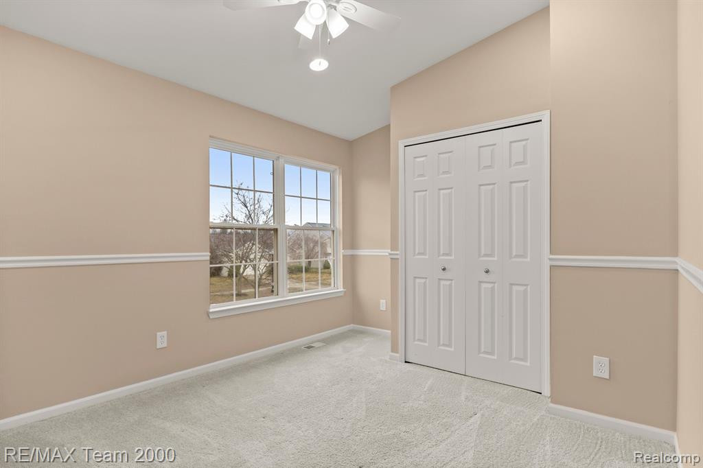 7366 MAPLELAWN Drive, Ypsilanti, MI 48197 — Photo 18