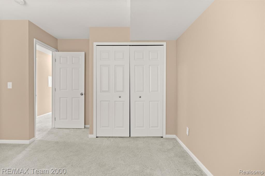 7366 MAPLELAWN Drive, Ypsilanti, MI 48197 — Photo 28