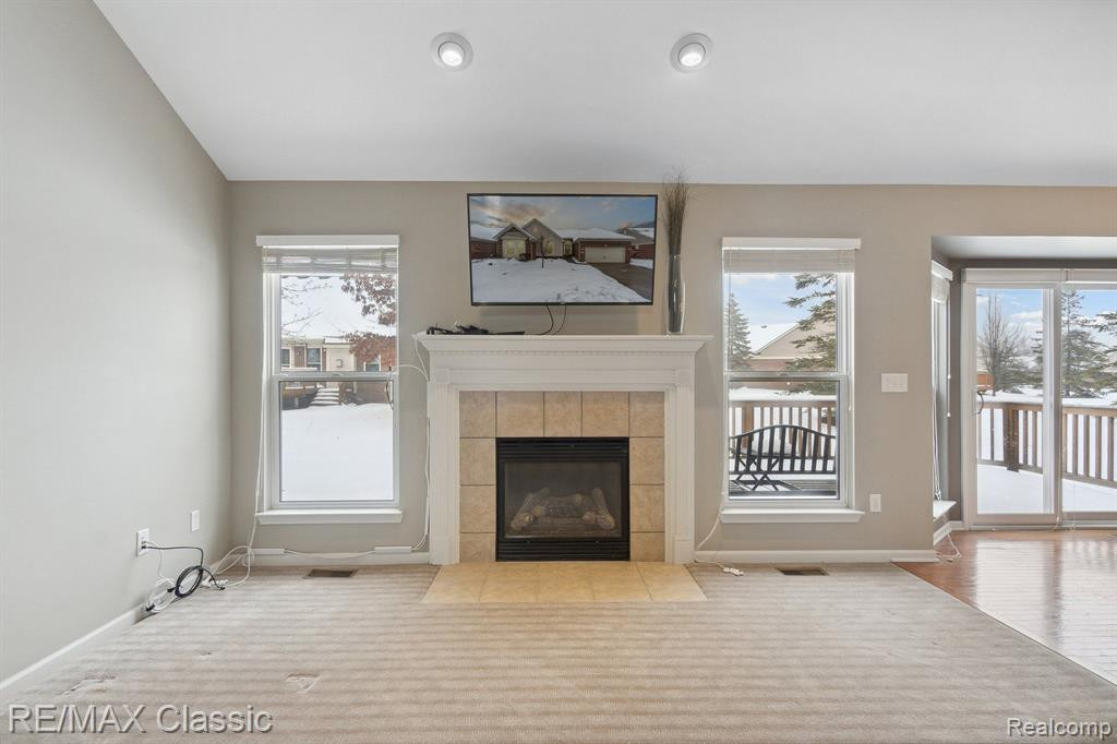 1179 ANDOVER Circle, Commerce Twp, MI 48390 — Photo 6