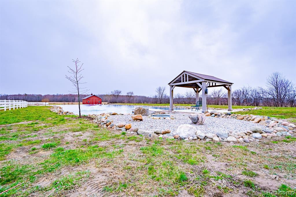 6501 TRUMBLE Road, St. Clair, MI 48079 — Photo 46