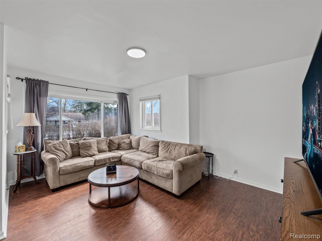 3304 PLATT Road, Ann Arbor, MI 48108 — Photo 8