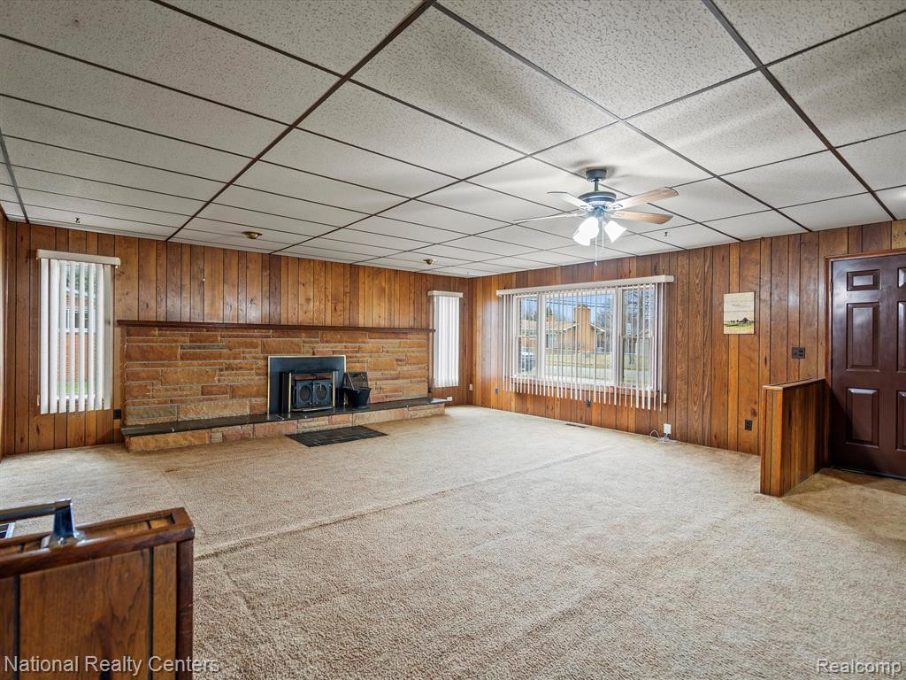 8527 Metropolitan Parkway, Sterling Heights, MI 48312 — Photo 9