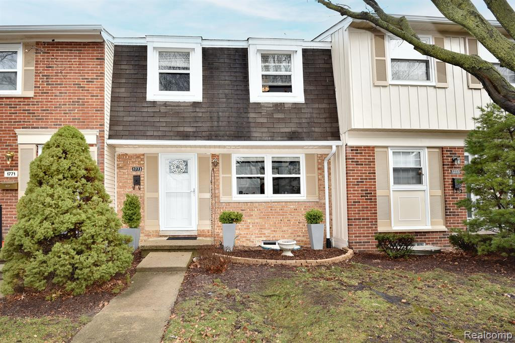 1773 BRENTWOOD Drive, Troy, MI 48098 — front exterior