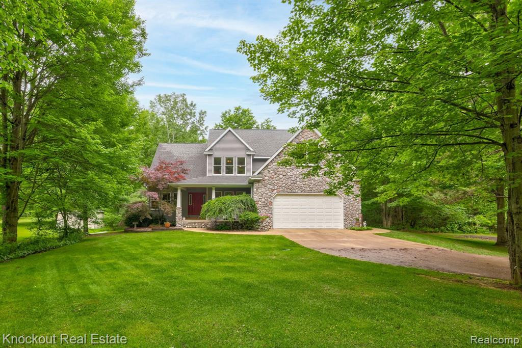 3340 S GLEANER Road, Saginaw, MI 48609 — front exterior