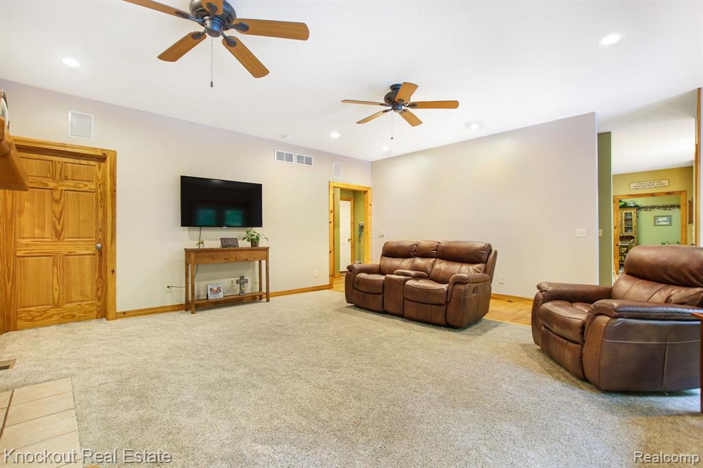 3340 S GLEANER Road, Saginaw, MI 48609 — Photo 23