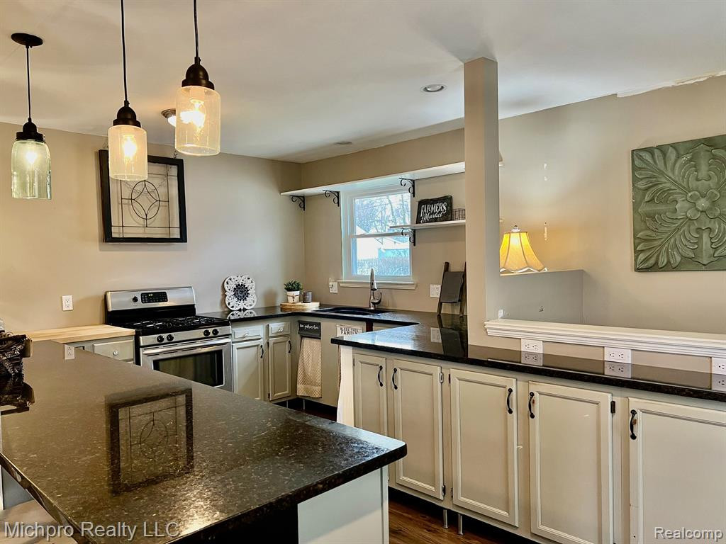 981 Gill Street, Oxford, MI 48371 — Photo 12