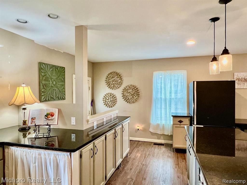 981 Gill Street, Oxford, MI 48371 — Photo 14