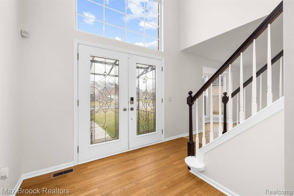 6298 JONQUIL Lane, Ypsilanti, MI 48197 — Photo 4