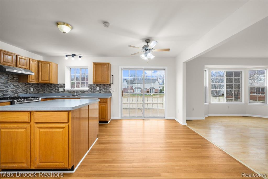 6298 JONQUIL Lane, Ypsilanti, MI 48197 — Photo 13