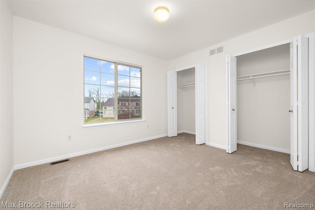 6298 JONQUIL Lane, Ypsilanti, MI 48197 — Photo 31