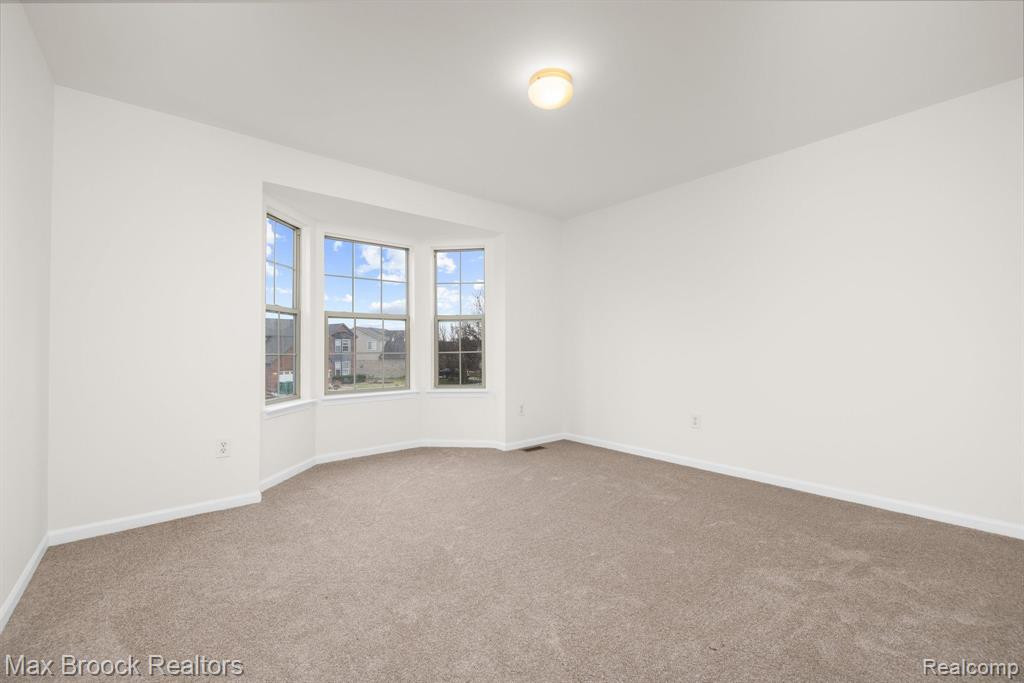 6298 JONQUIL Lane, Ypsilanti, MI 48197 — Photo 33