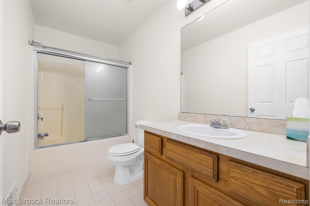 6298 JONQUIL Lane, Ypsilanti, MI 48197 — Photo 34