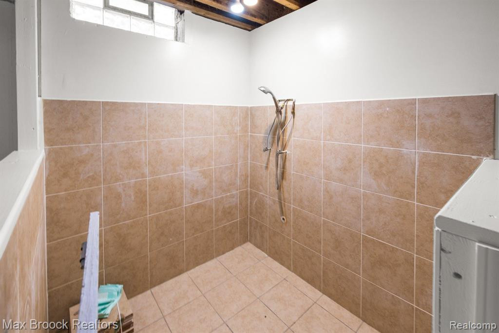 6298 JONQUIL Lane, Ypsilanti, MI 48197 — Photo 39
