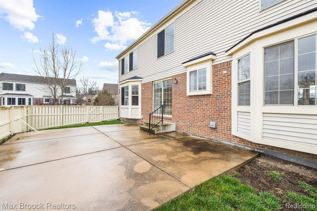 6298 JONQUIL Lane, Ypsilanti, MI 48197 — Photo 42