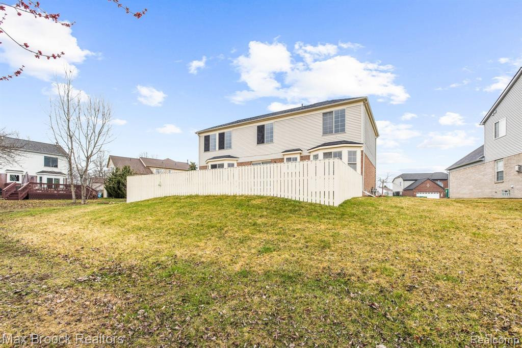 6298 JONQUIL Lane, Ypsilanti, MI 48197 — Photo 43