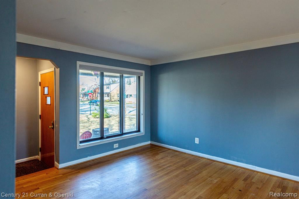 546 N WILSON Avenue, Clawson, MI — Photo 5