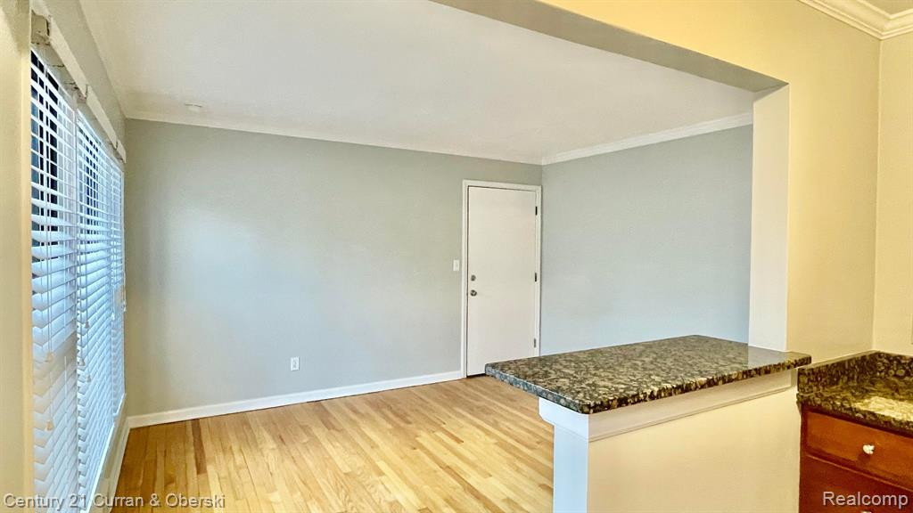 617 E LINCOLN Avenue, 3, Royal Oak, MI 48067 — Photo 8