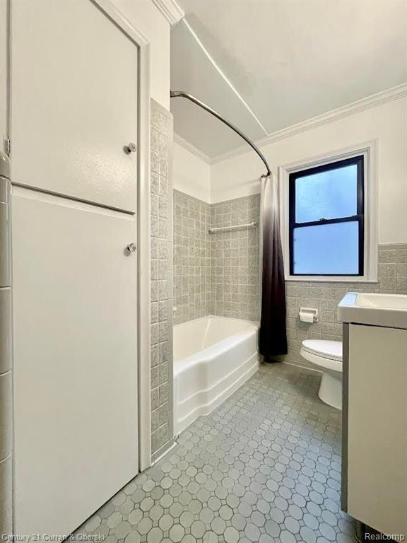 617 E LINCOLN Avenue, 3, Royal Oak, MI 48067 — Photo 12